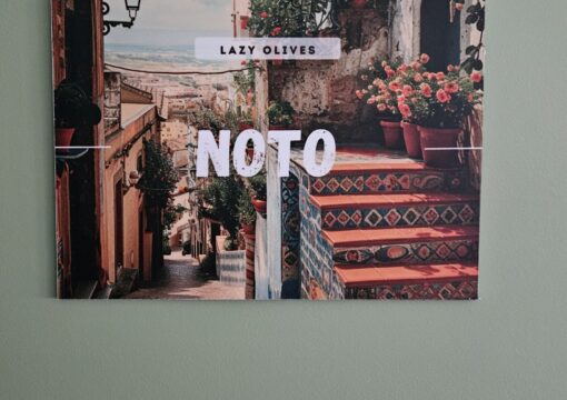 Noto – Deluxe Room